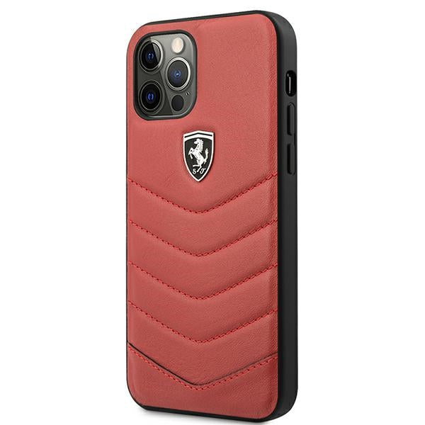 „Ferrari FEHQUHCP12MRE“ iPhone 12/12 Pro raudonas/raudonas kietas dėklas „Off Track Quilted“