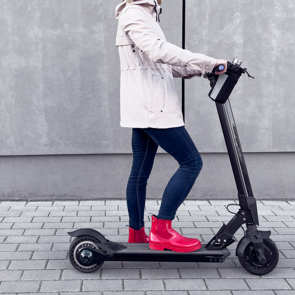 „Wozinsky“ termo krepšys dviračiui ar paspirtukui, 1 l, juodas (WBB29BK) 